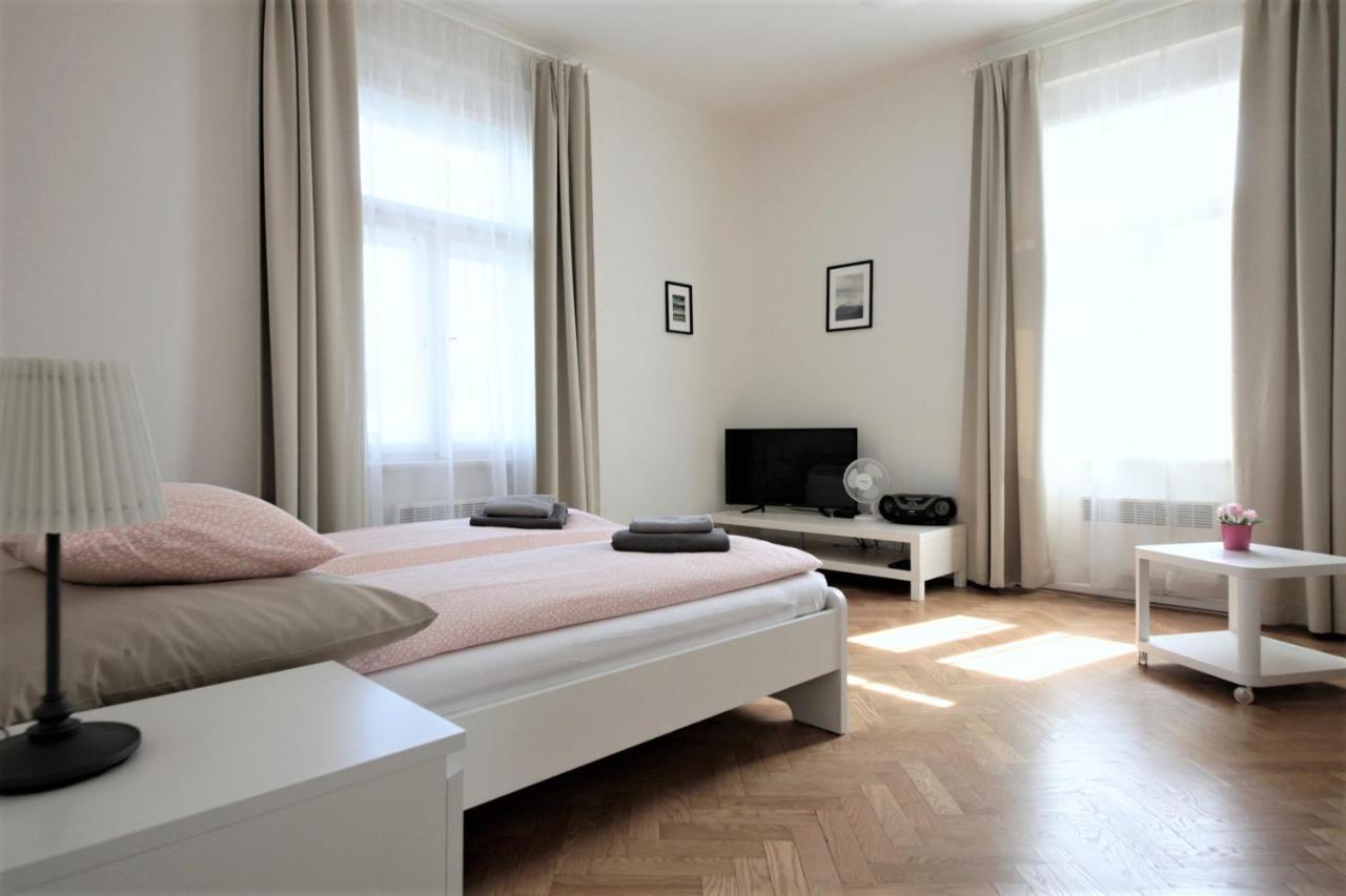 Angel Aparthotel Praga